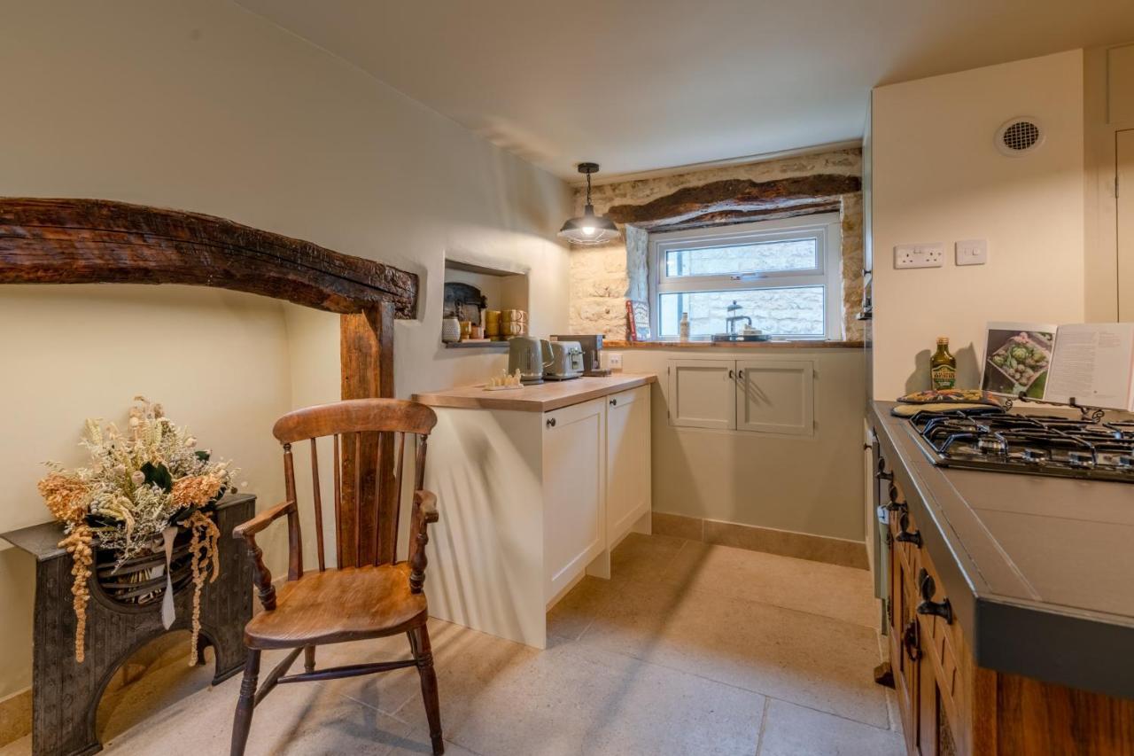 Cotswold Way Cottage Страуд Екстериор снимка